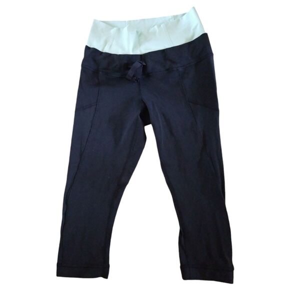 Lululemon Crop Leggings with Colored Waist Size 6 - Picture 1 of 5